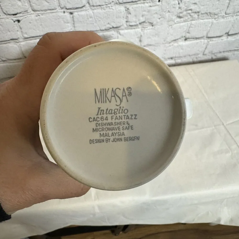 Mikasa Intaglio Fantazz Cups‎ Set of 5 CAC64 Cappuccino Mug John Bergen